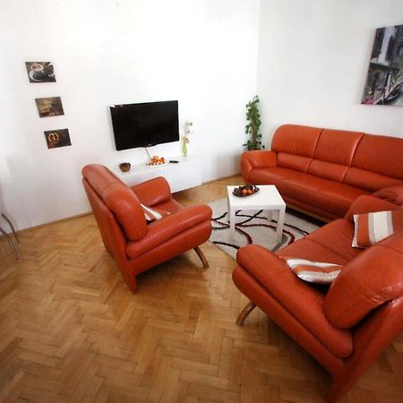 Apartmany U Areny Ostrava Ngoại thất bức ảnh