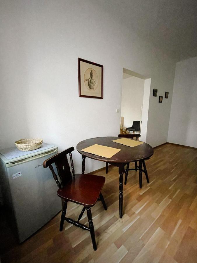 Apartmany U Areny Ostrava Ngoại thất bức ảnh