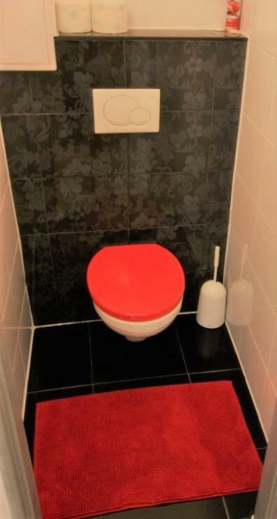 Apartmany U Areny Ostrava Ngoại thất bức ảnh
